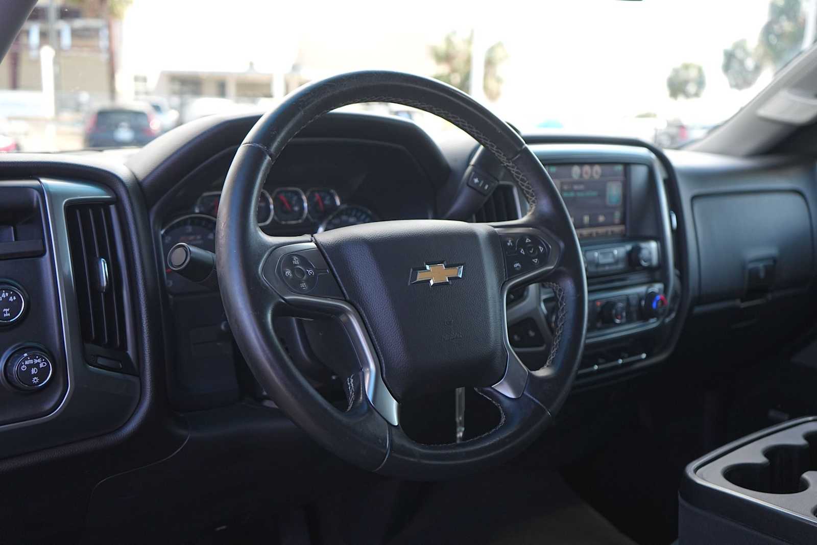 Thumbnail: 2015 Chevrolet Silverado 1500 - 2