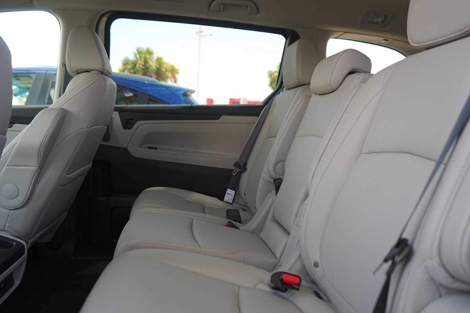 Thumbnail: 2026 Honda Odyssey - 13