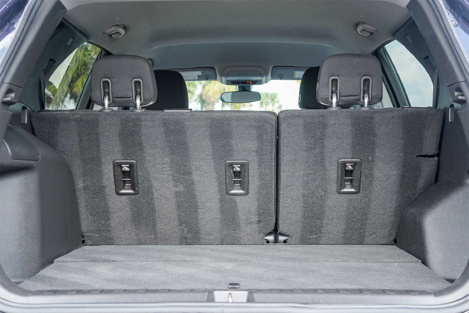 Thumbnail: 2018 Chevrolet Equinox - 19