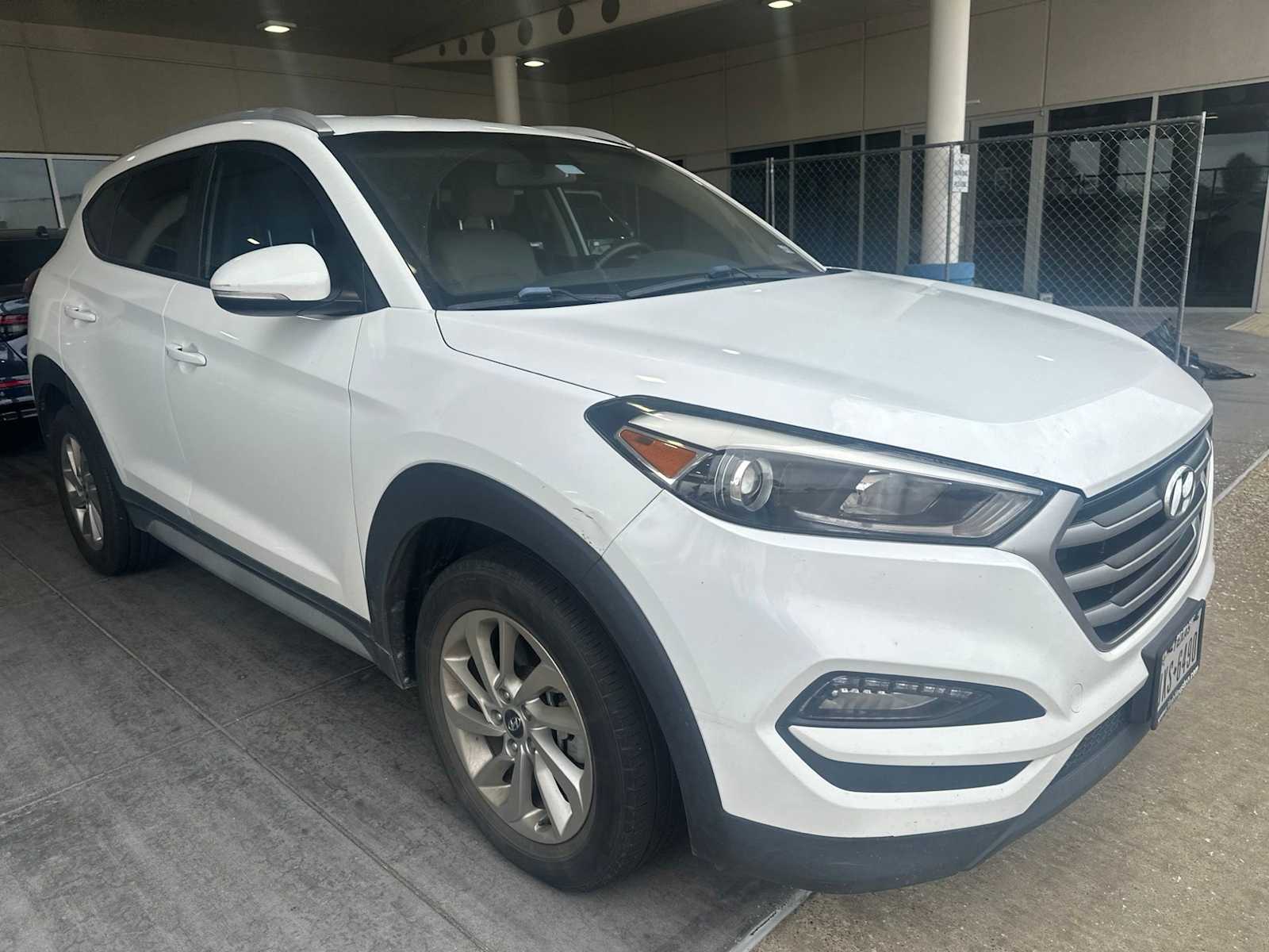 Thumbnail: 2017 Hyundai Tucson - 2