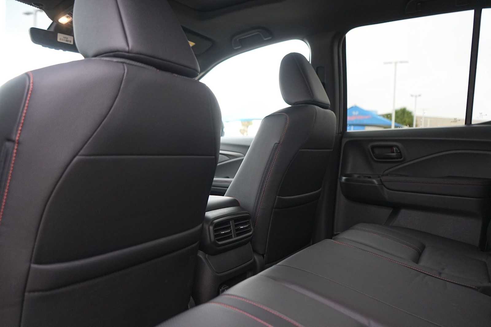 Thumbnail: 2026 Honda Ridgeline - 12