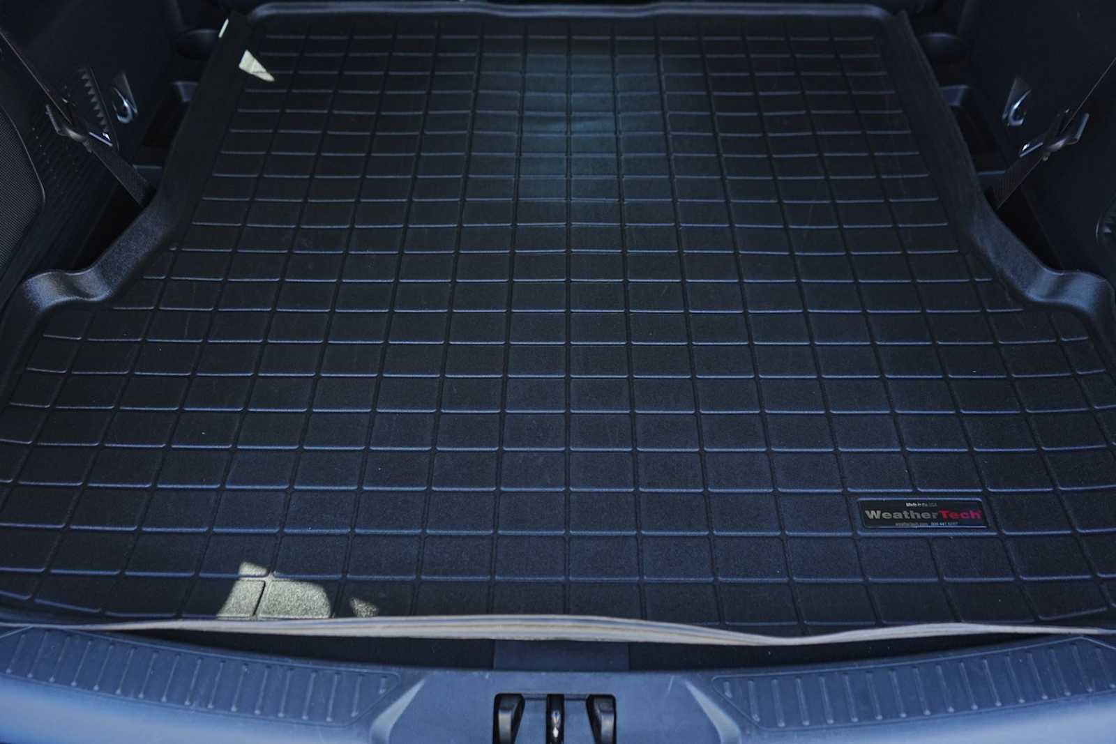 Thumbnail: 2024 Ford Explorer - 27