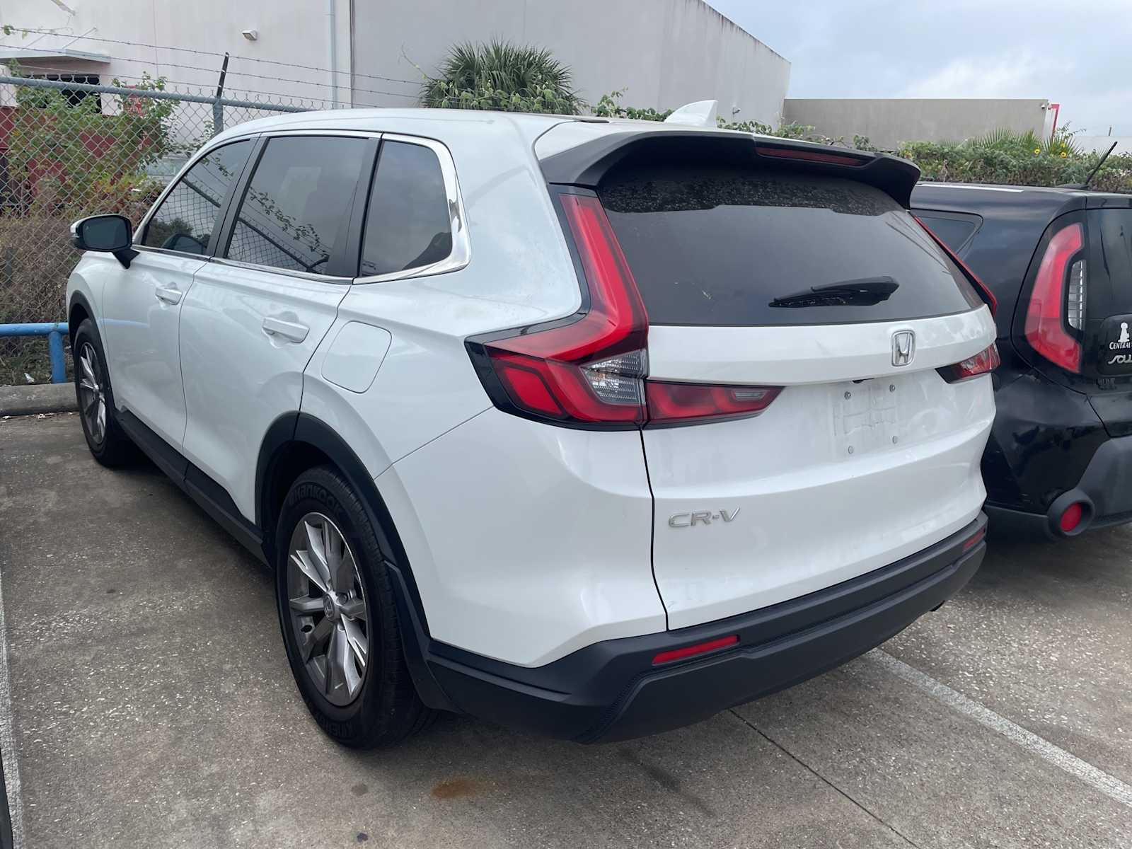 2023 Honda CR-V EX photo 2