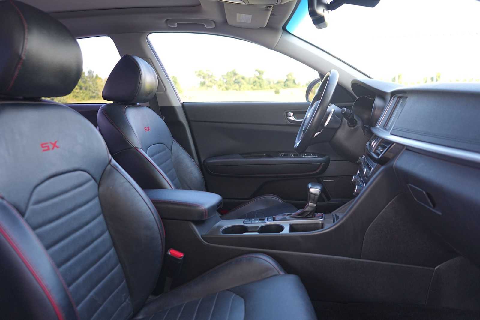 Thumbnail: 2019 Kia Optima - 15