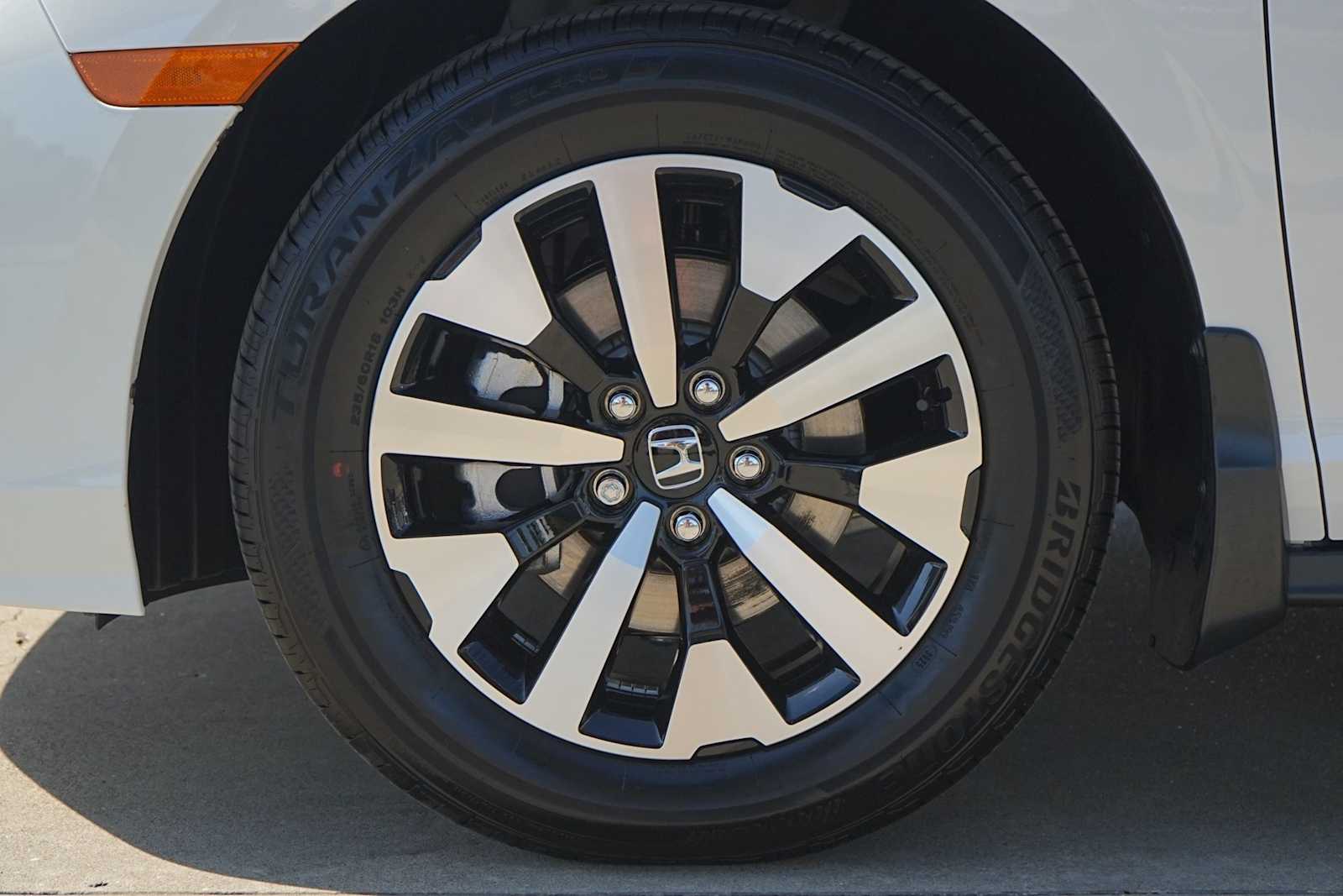 Thumbnail: 2026 Honda Odyssey - 7