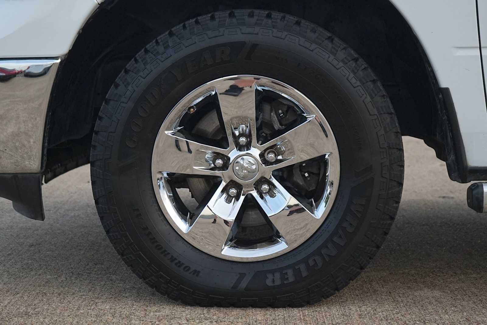 Thumbnail: 2020 RAM 1500 Classic - 7