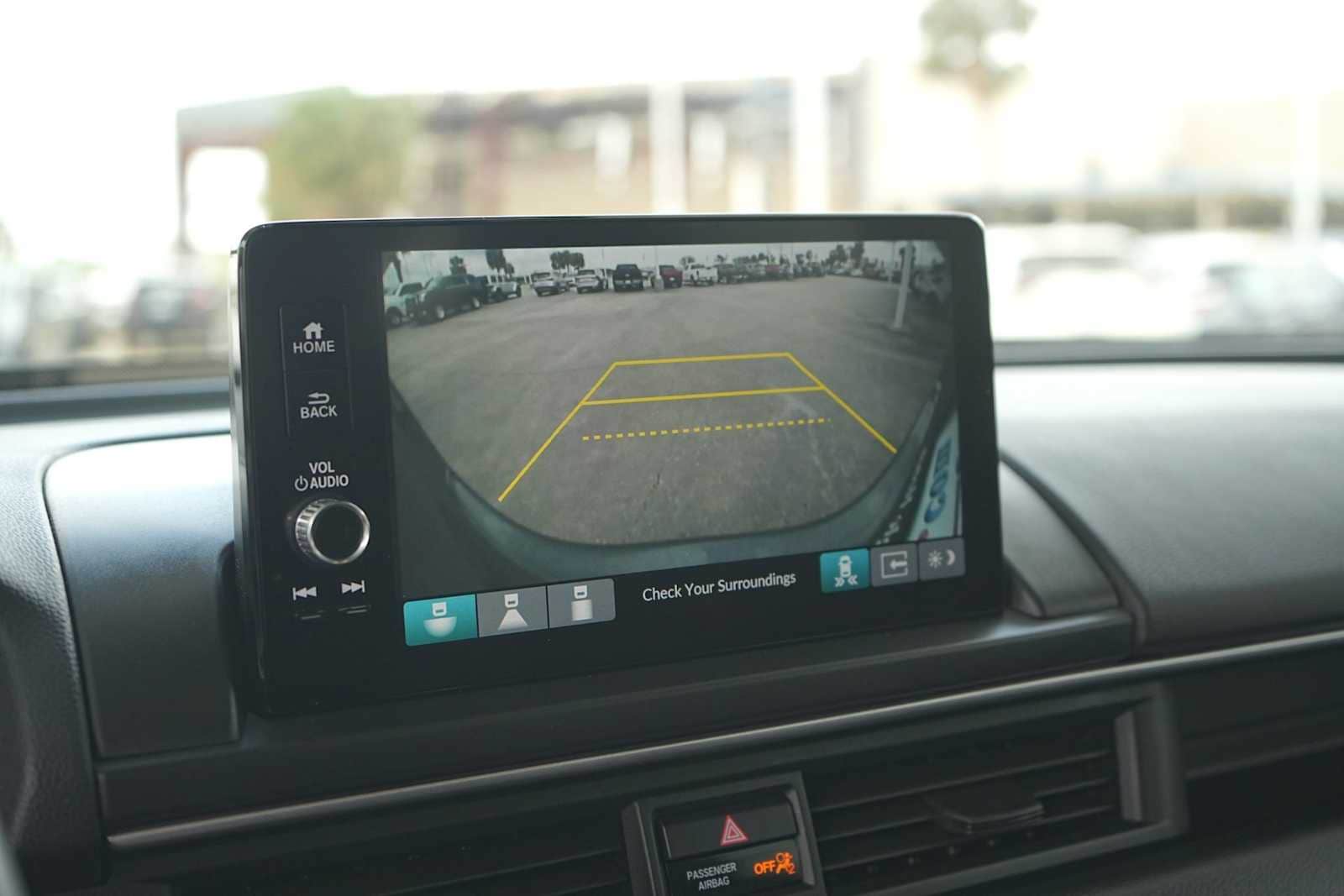 Thumbnail: 2023 Honda Pilot - 22