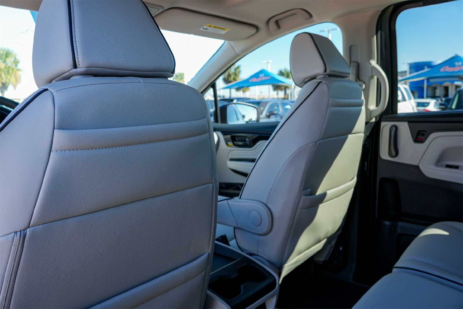 Thumbnail: 2026 Honda Odyssey - 12