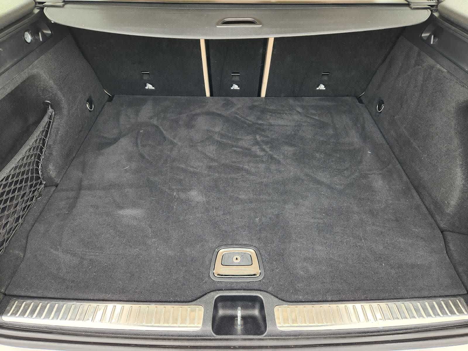 Thumbnail: 2022 Mercedes-Benz GLC - 32