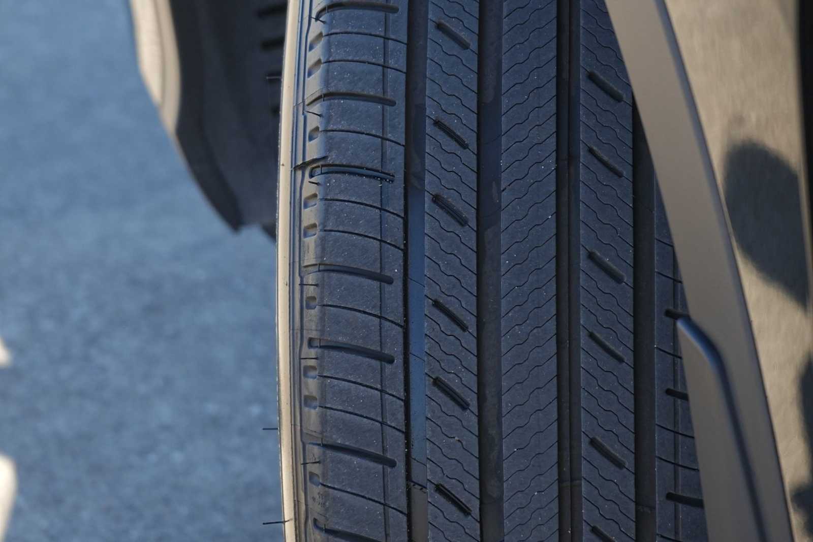 Thumbnail: 2022 Lexus RX - 29