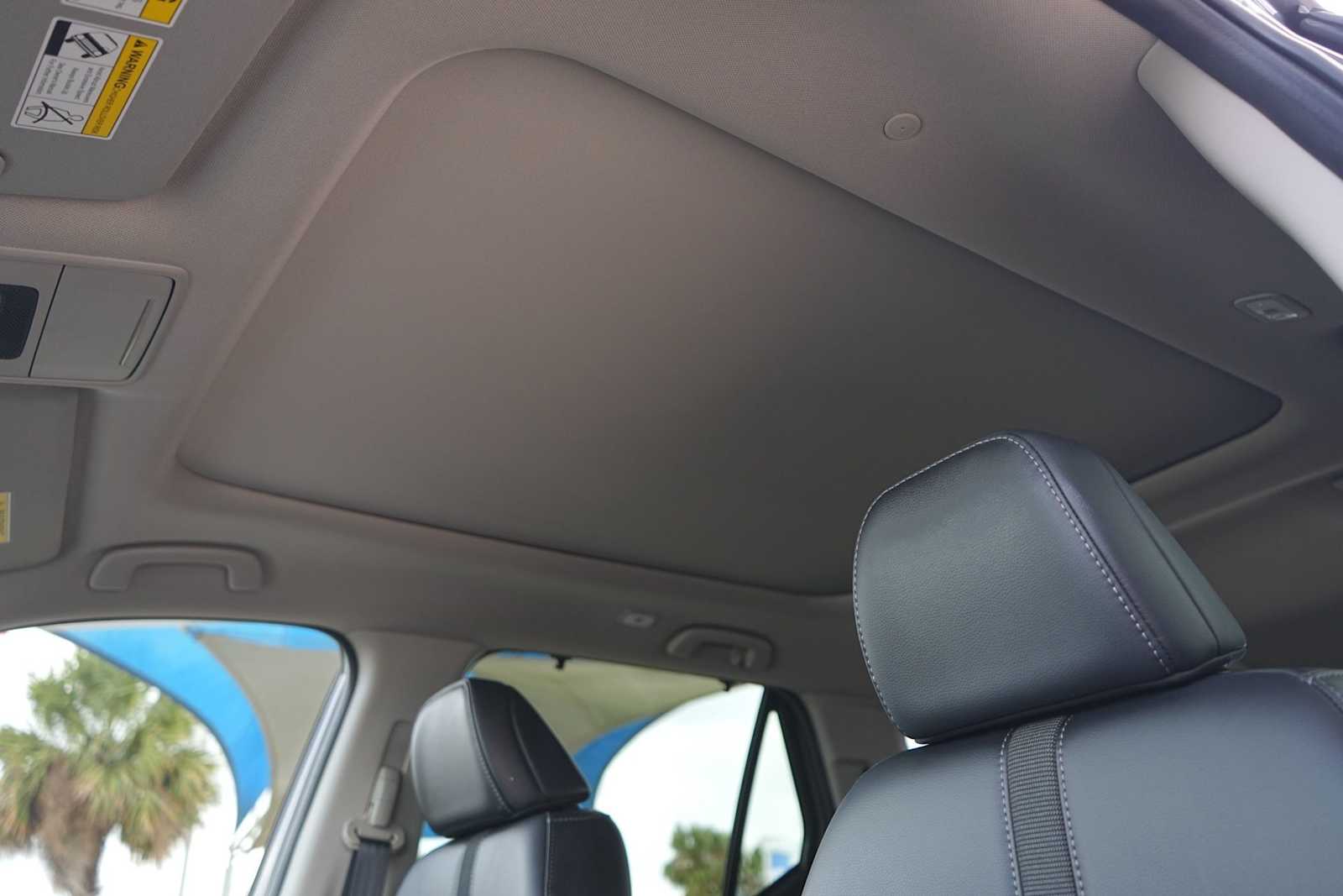 Thumbnail: 2023 Honda Pilot - 25