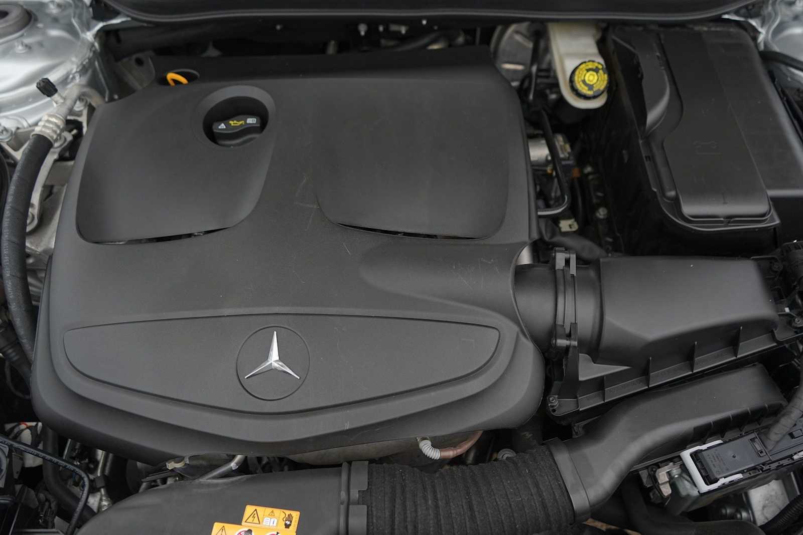 Thumbnail: 2020 Mercedes-Benz GLA - 9