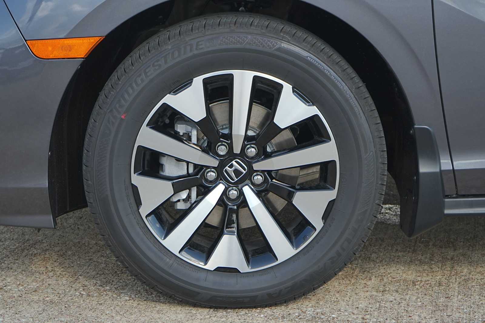 Thumbnail: 2026 Honda Odyssey - 7