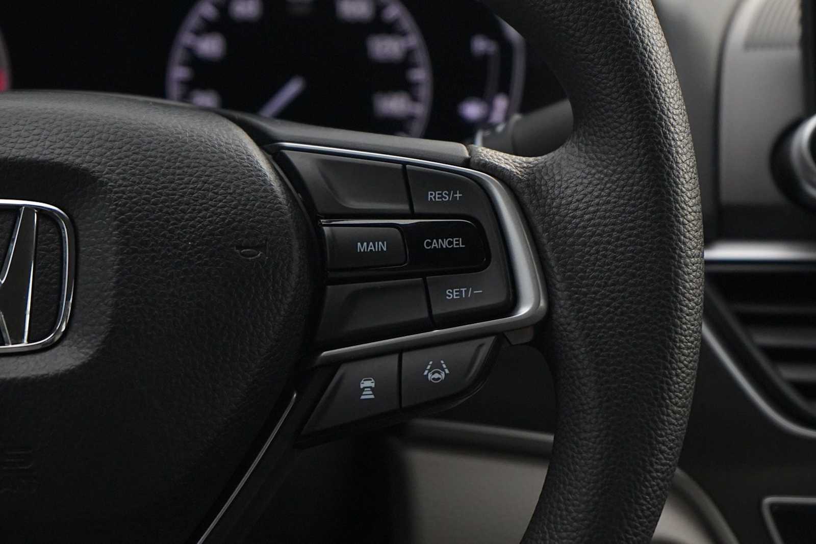 Thumbnail: 2019 Honda Accord - 18