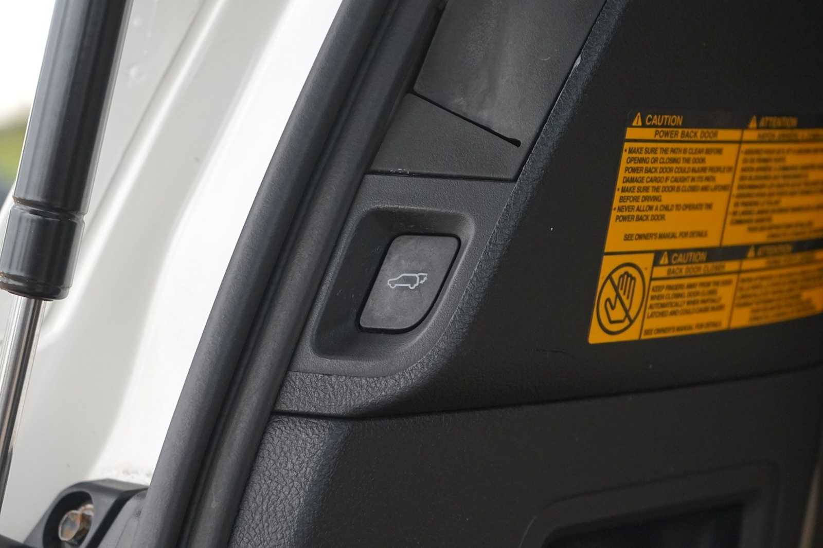 Thumbnail: 2013 Toyota Sequoia - 26