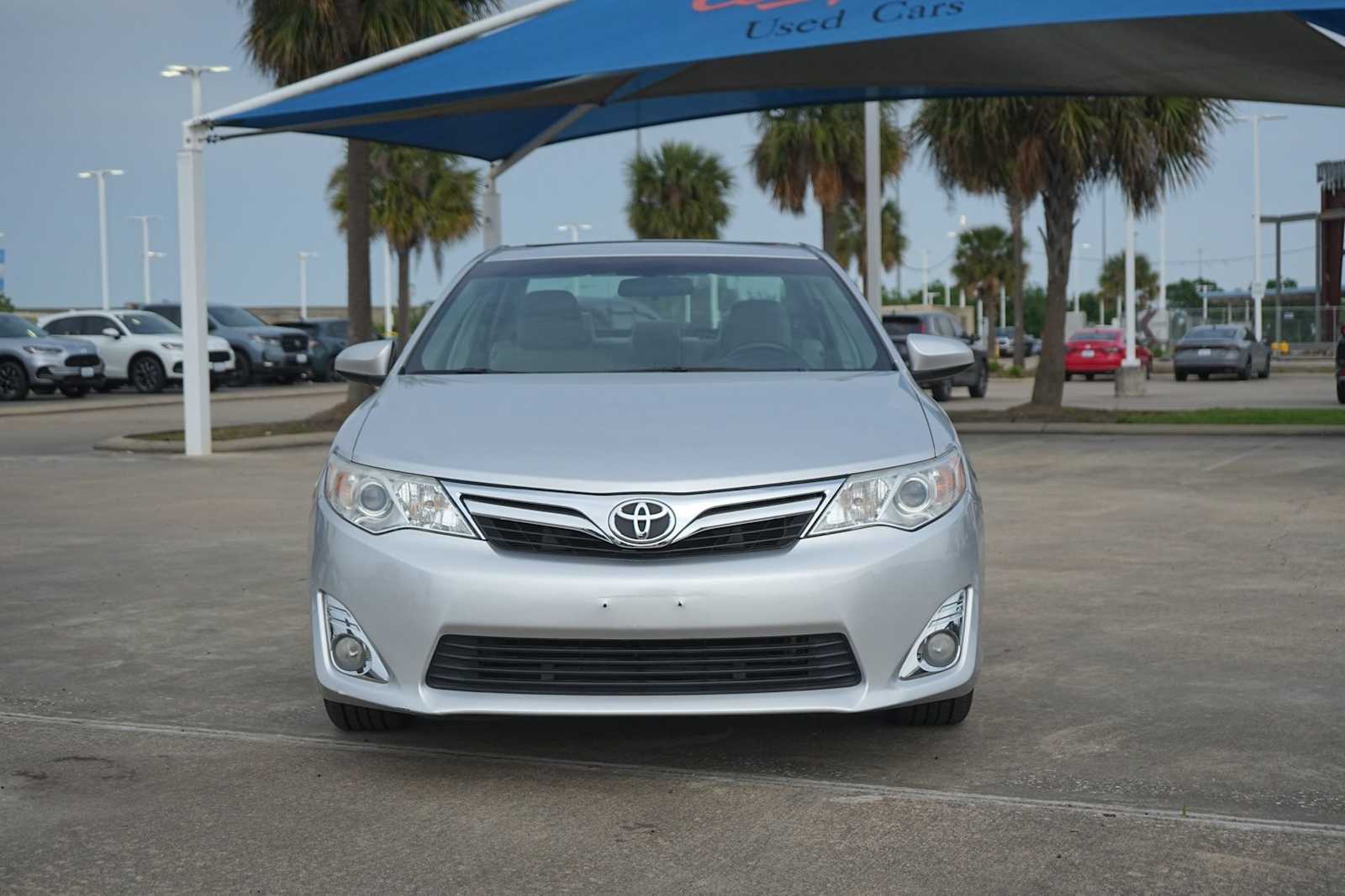 Thumbnail: 2012 Toyota Camry - 6