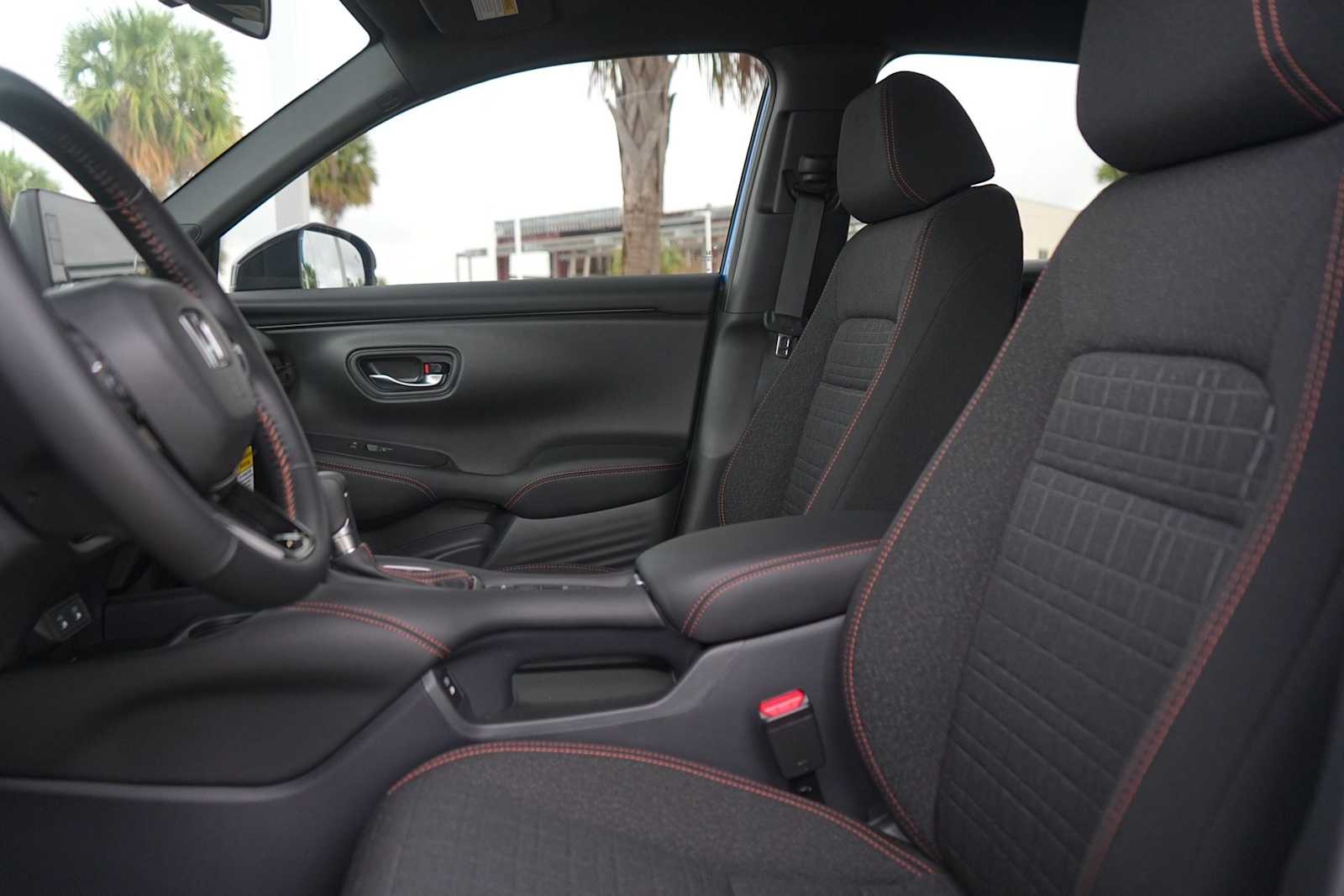 2026 Honda HR-V Sport - Photo 11