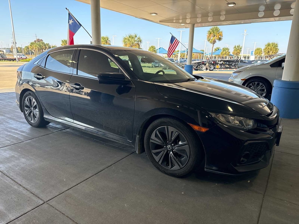 Used 2018 Honda Civic EX-L w/Navi Hatchback