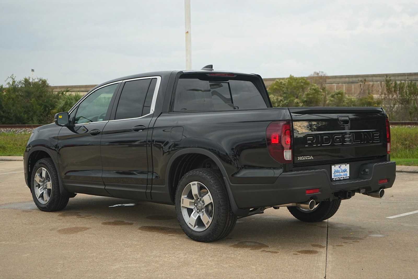 2026 Honda Ridgeline RTL photo 4