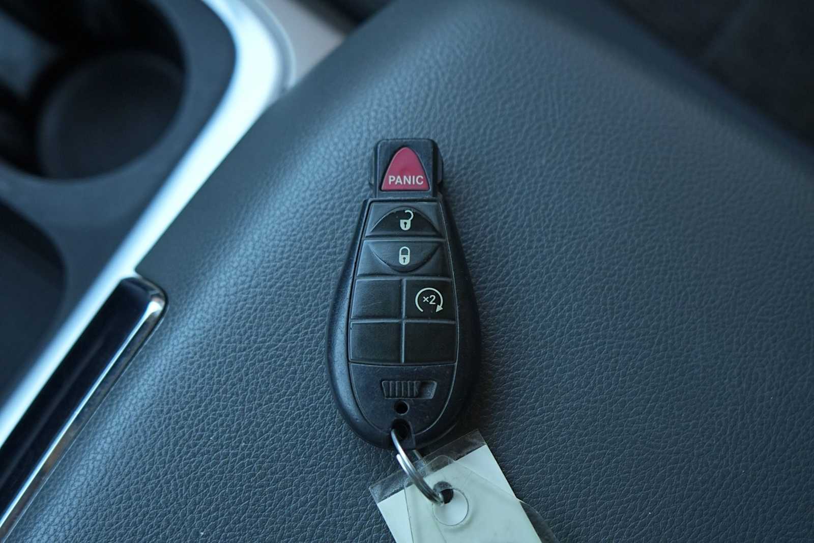 Thumbnail: 2019 RAM 1500 Classic - 28