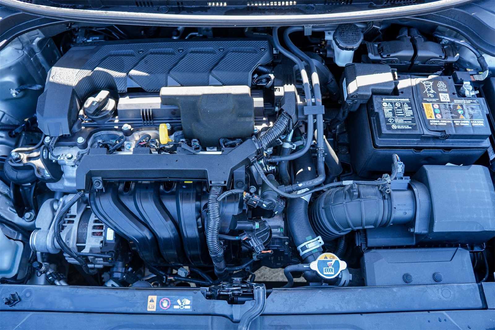 Thumbnail: 2022 Kia Rio - 9