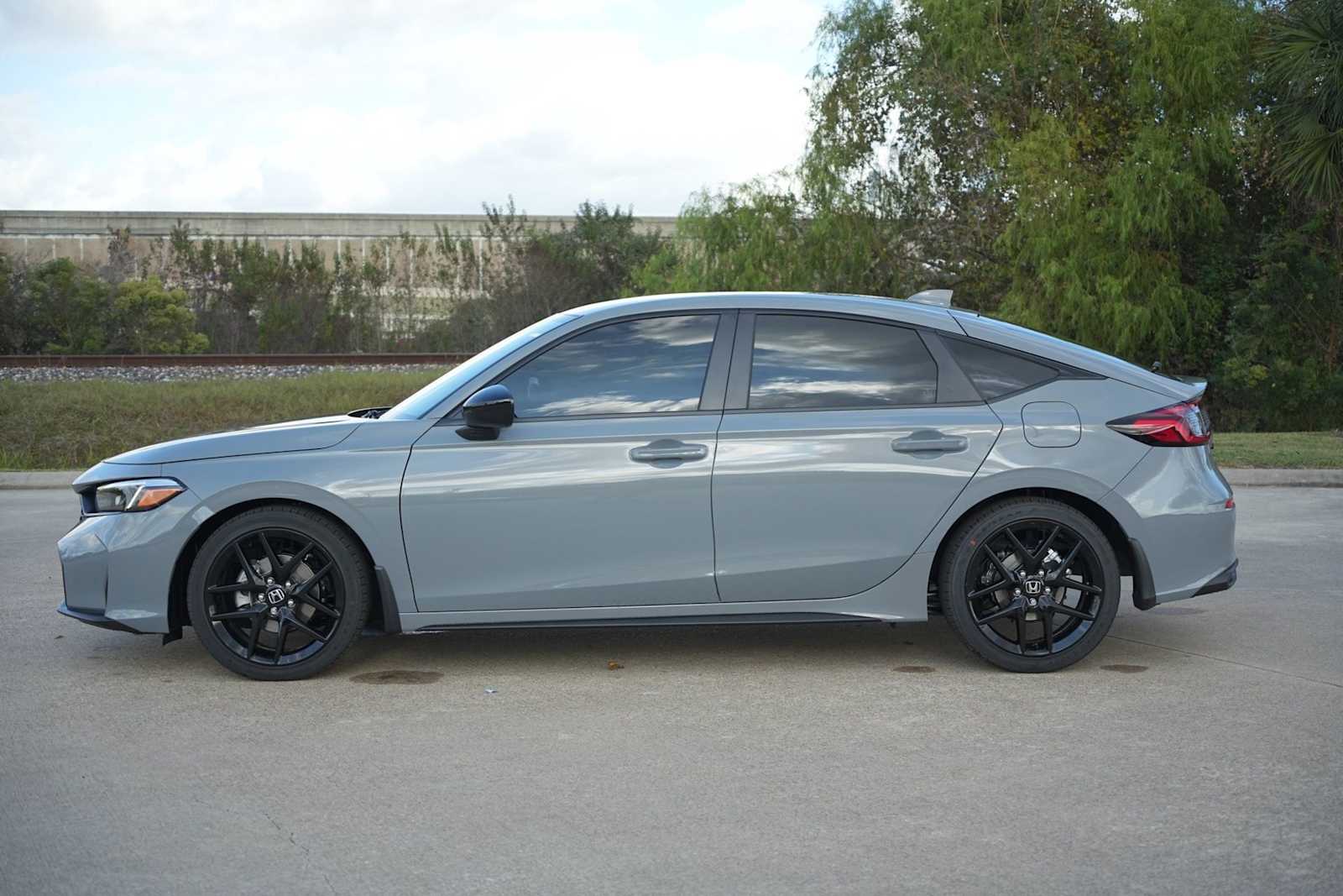 Thumbnail: 2026 Honda Civic - 3