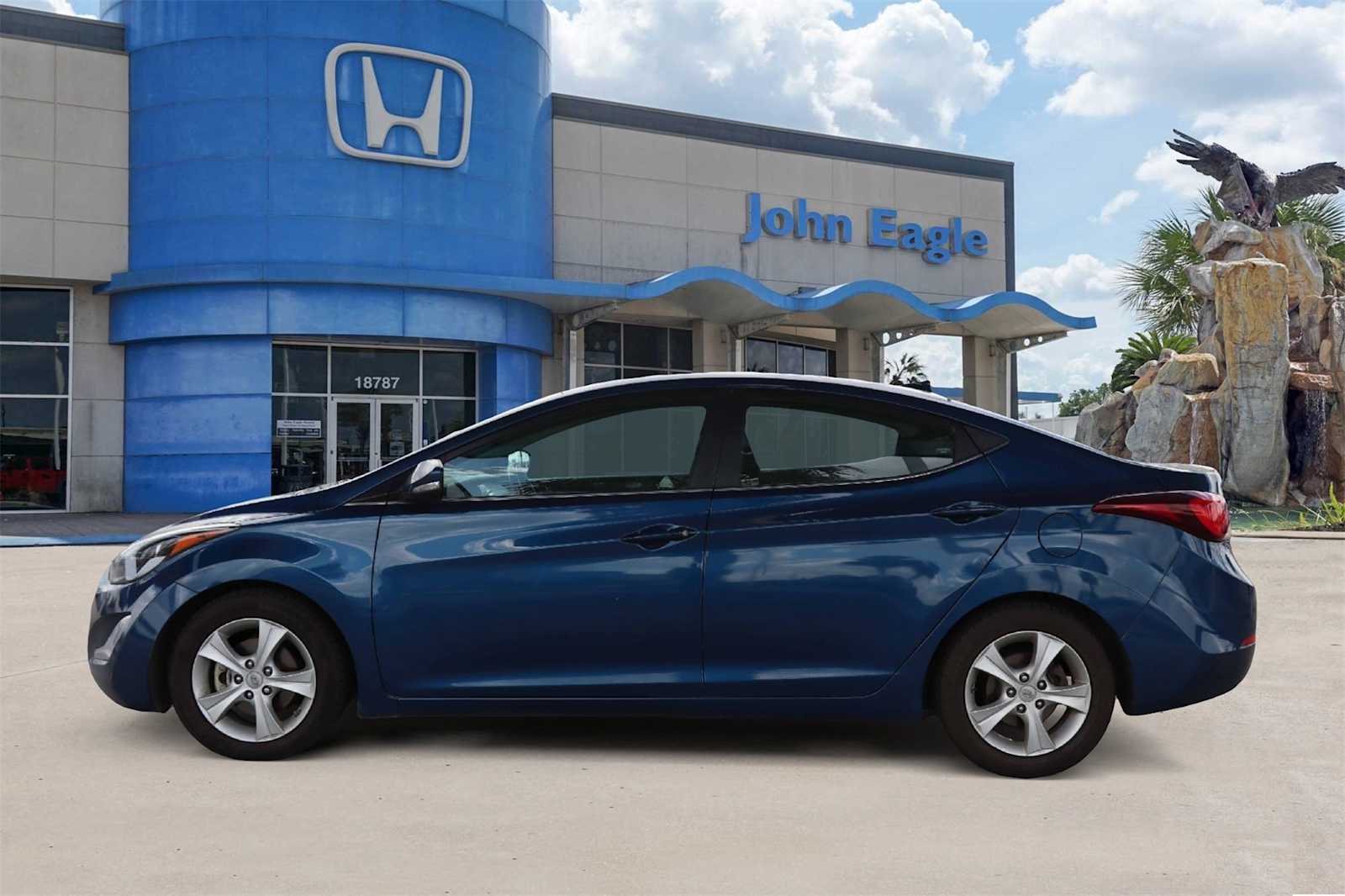Thumbnail: 2016 Hyundai Elantra - 3
