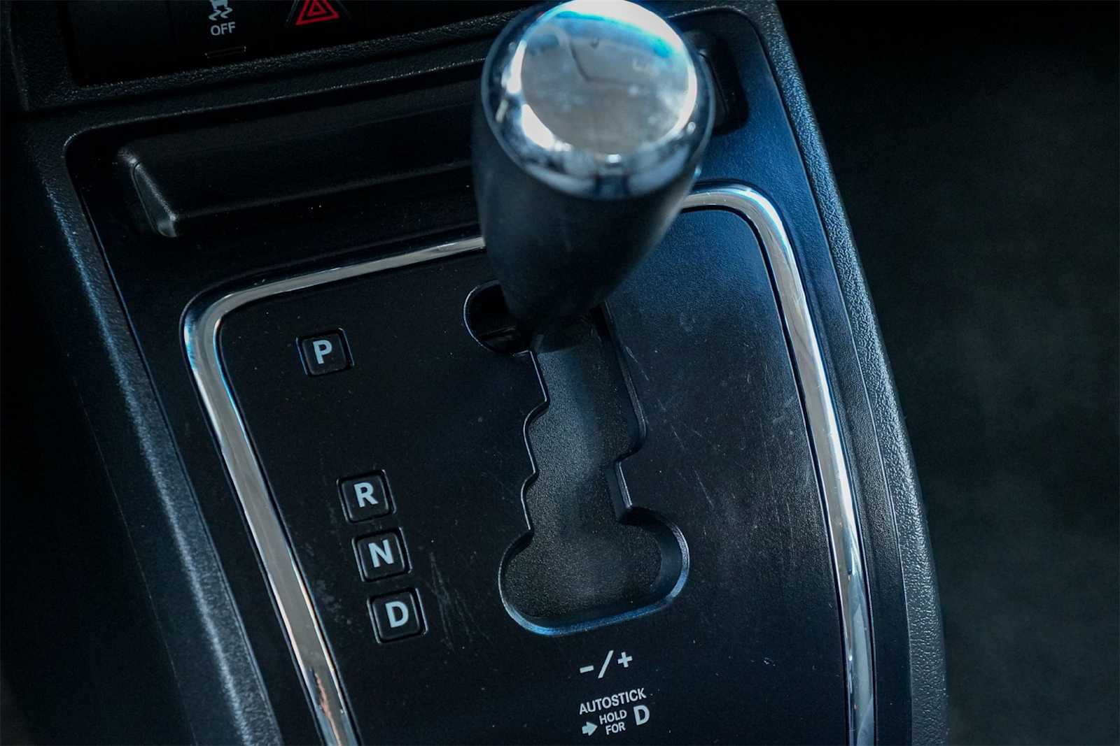 Thumbnail: 2015 Jeep Patriot - 17