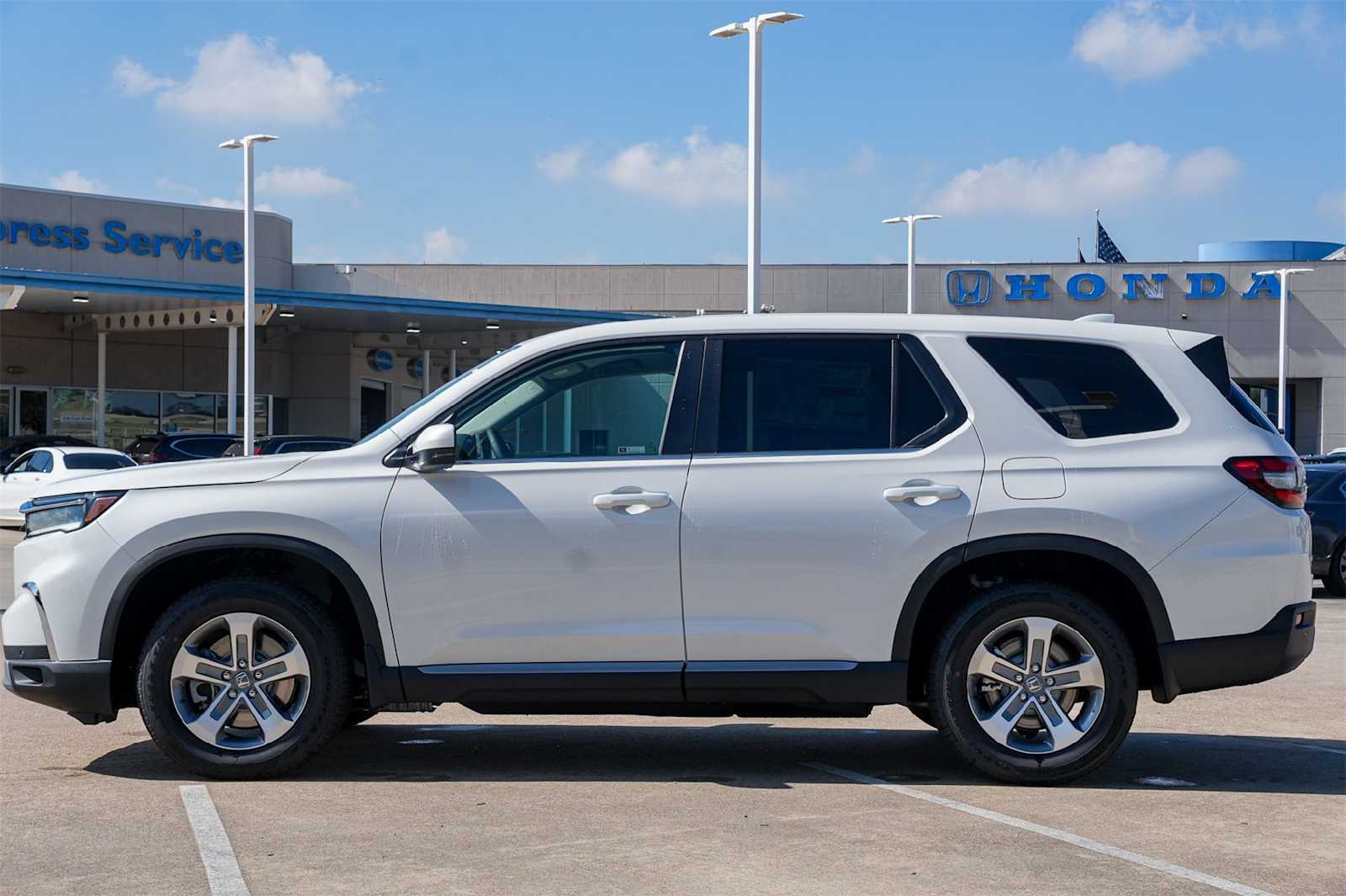 Thumbnail: 2025 Honda Pilot - 3