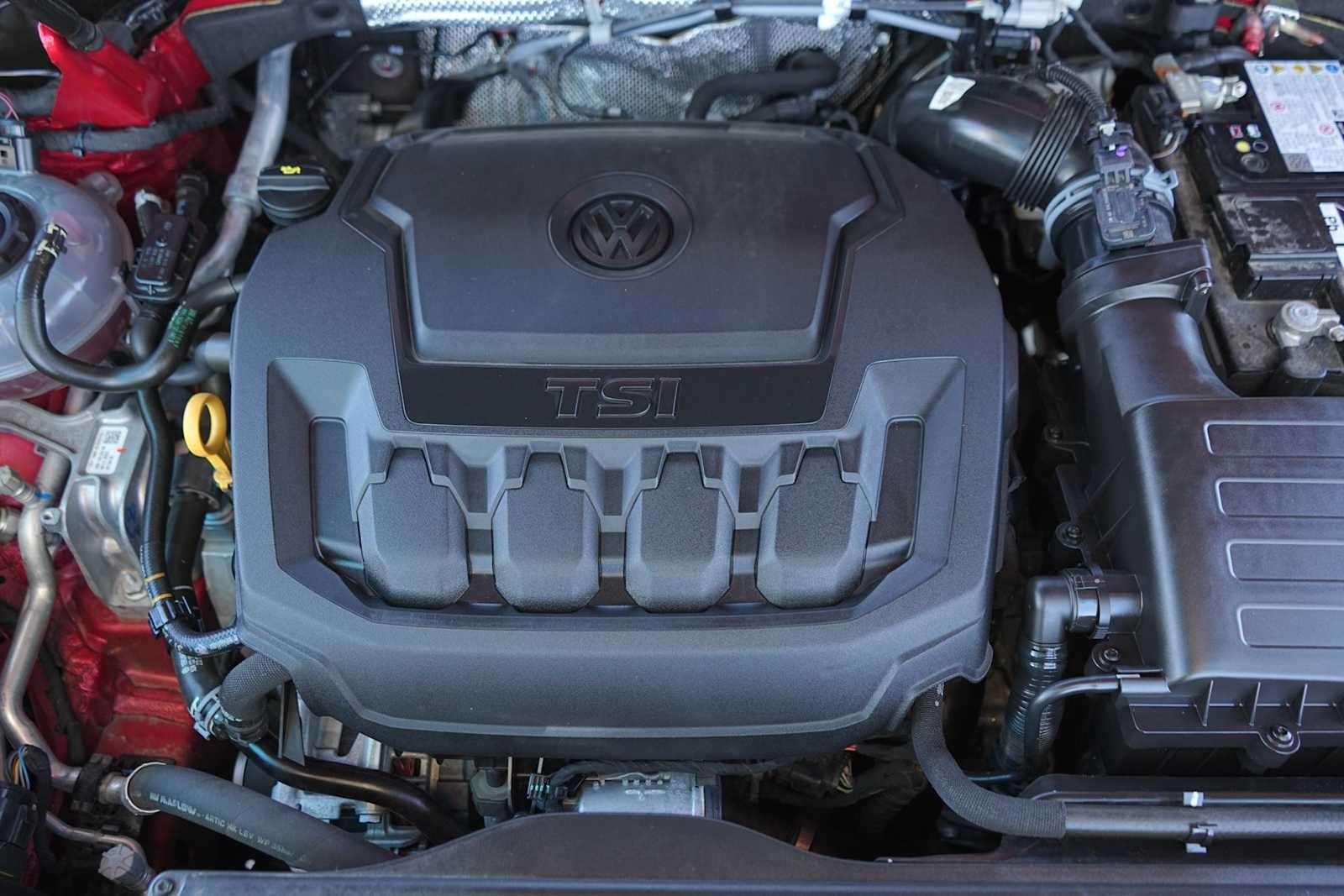 Thumbnail: 2024 Volkswagen Tiguan - 9