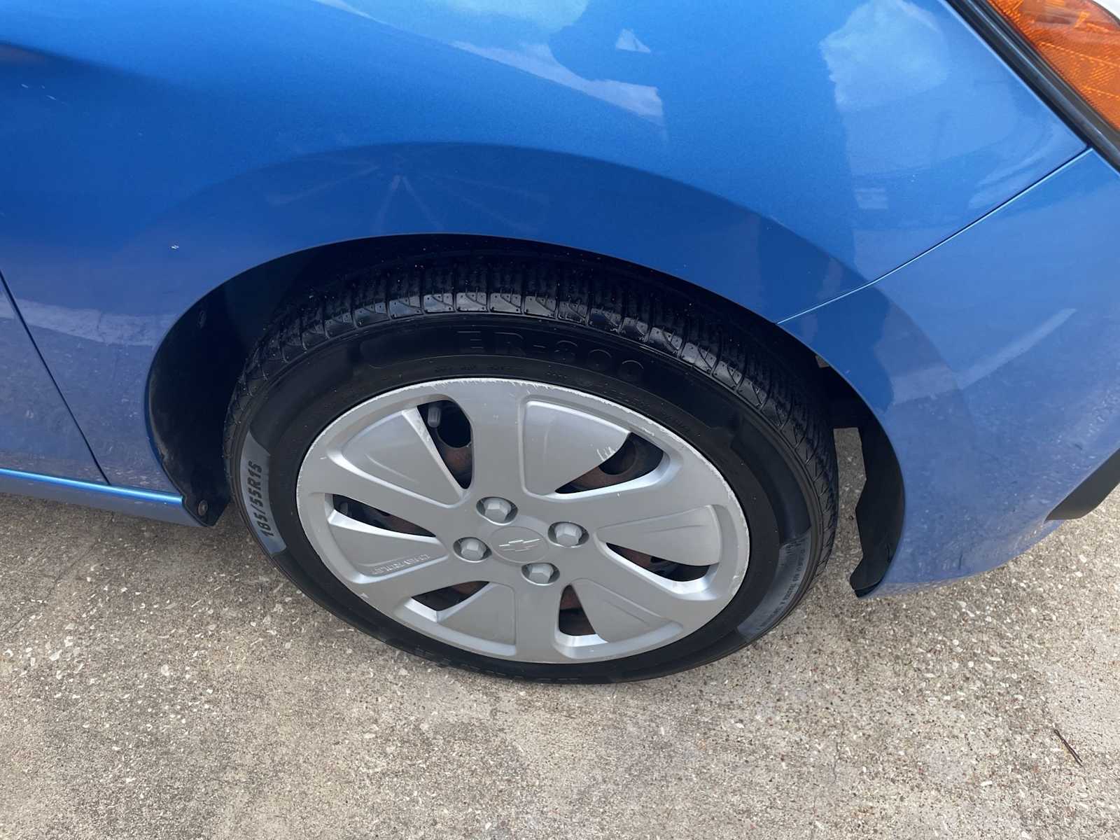 Thumbnail: 2017 Chevrolet Spark - 5