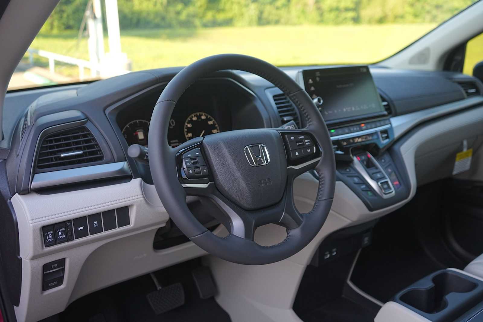 Thumbnail: 2026 Honda Odyssey - 2