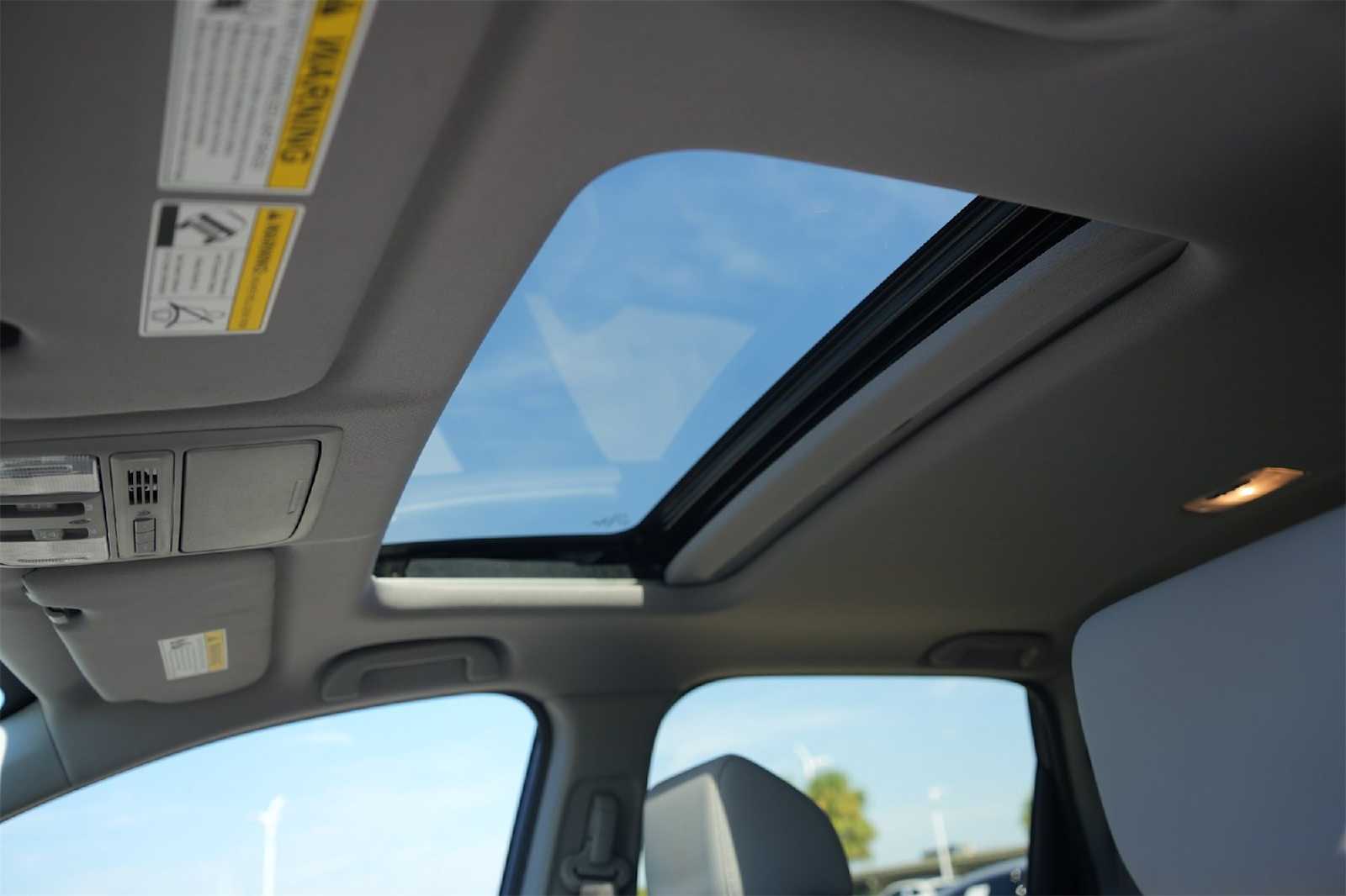 Thumbnail: 2022 Honda CR-V - 23