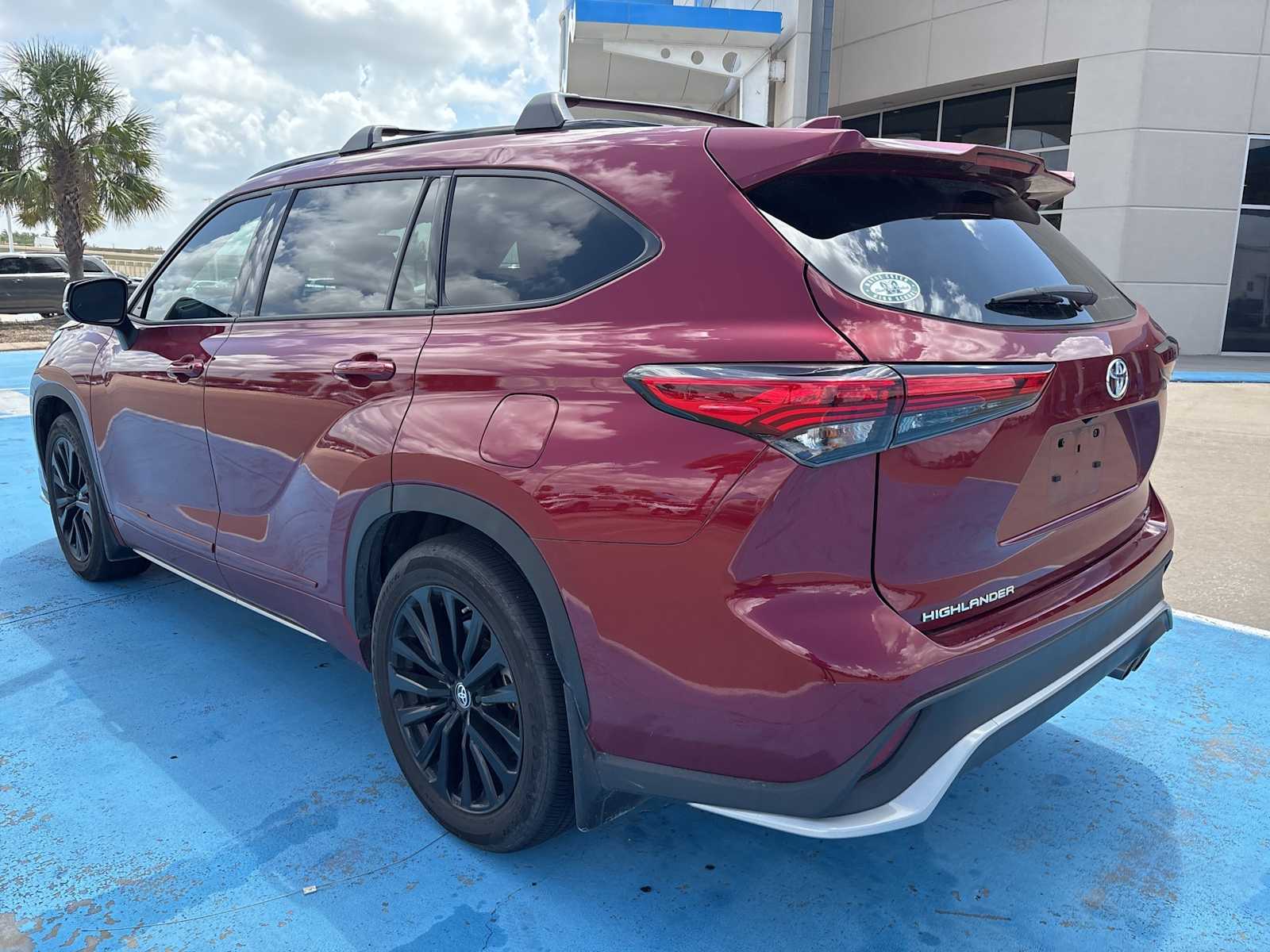 2023 Toyota Highlander XSE 6