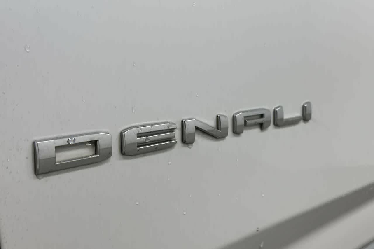 2021 GMC Yukon XL Denali - Photo 28