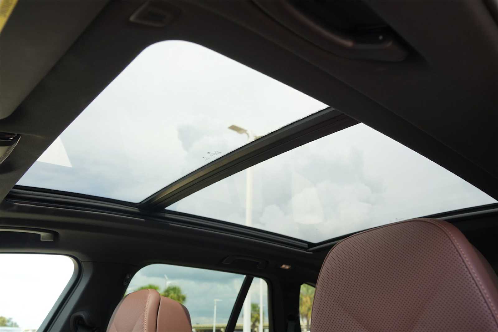 Thumbnail: 2025 BMW X5 - 21