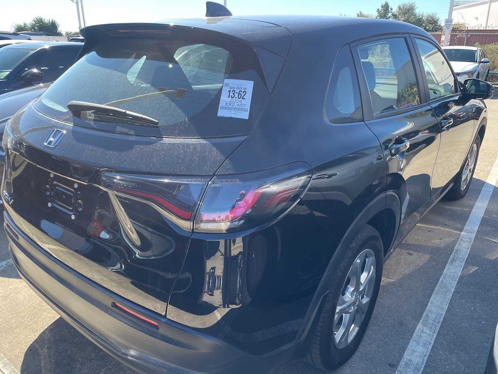 Used 2024 Honda HR-V LX SUV