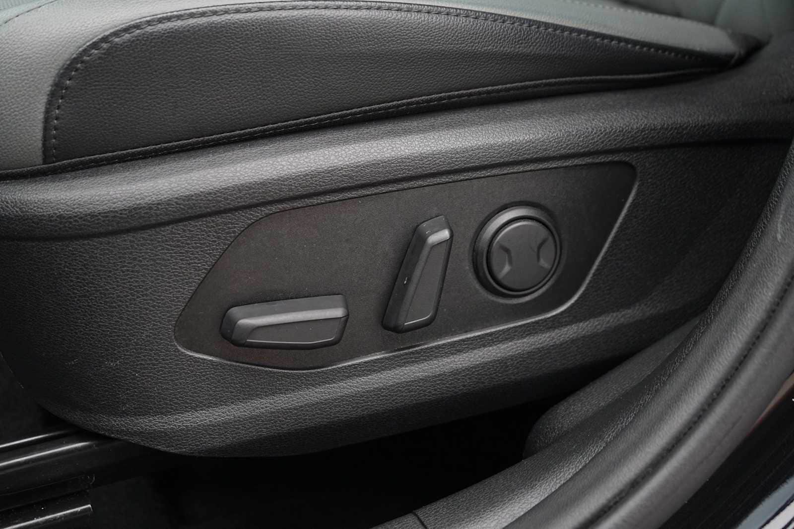 Thumbnail: 2023 Kia Sportage - 12