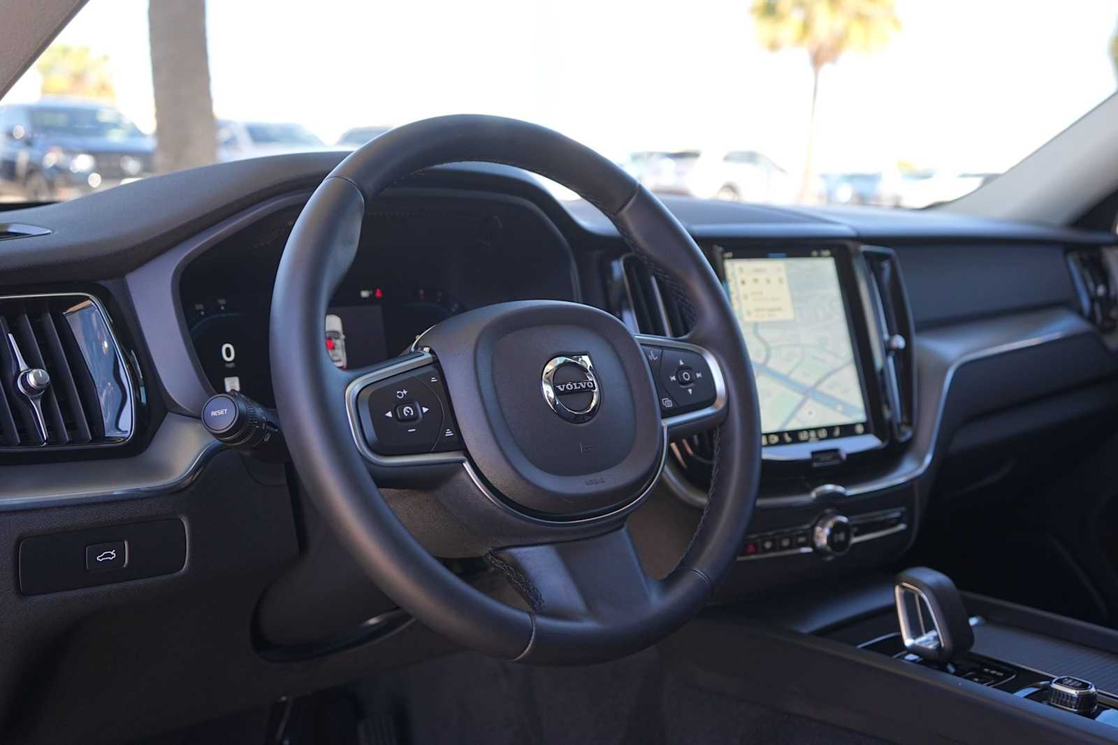 Thumbnail: 2024 Volvo XC60 - 2