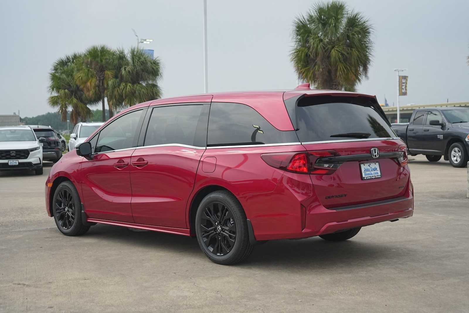 Thumbnail: 2026 Honda Odyssey - 4