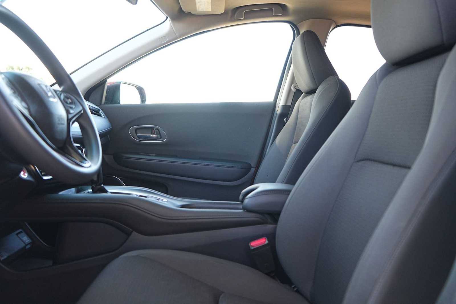 Thumbnail: 2019 Honda HR-V - 11