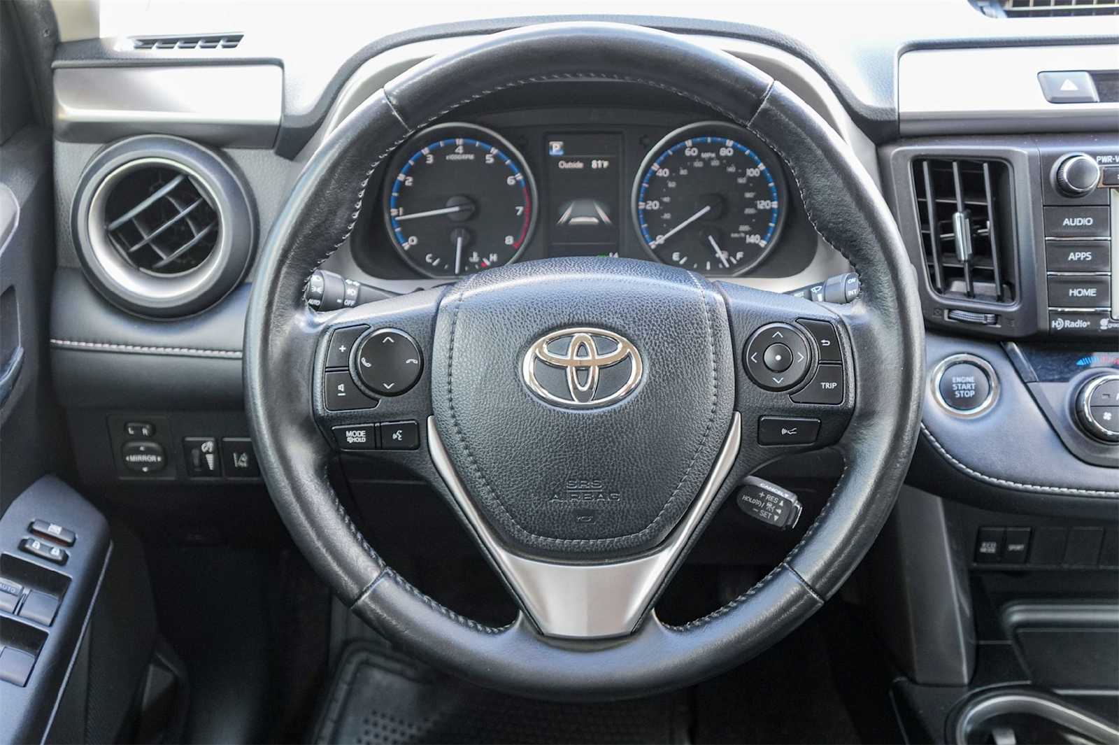 Thumbnail: 2018 Toyota RAV4 - 15