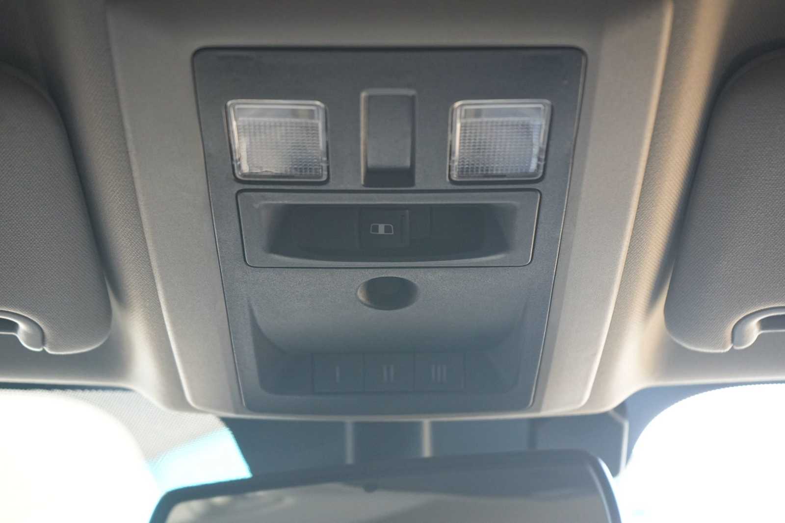 Thumbnail: 2019 RAM 1500 Classic - 25