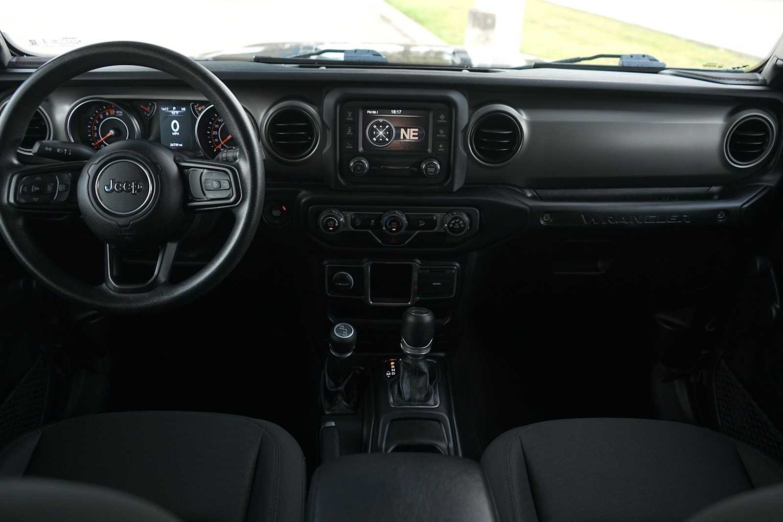 Thumbnail: 2020 Jeep Wrangler - 9