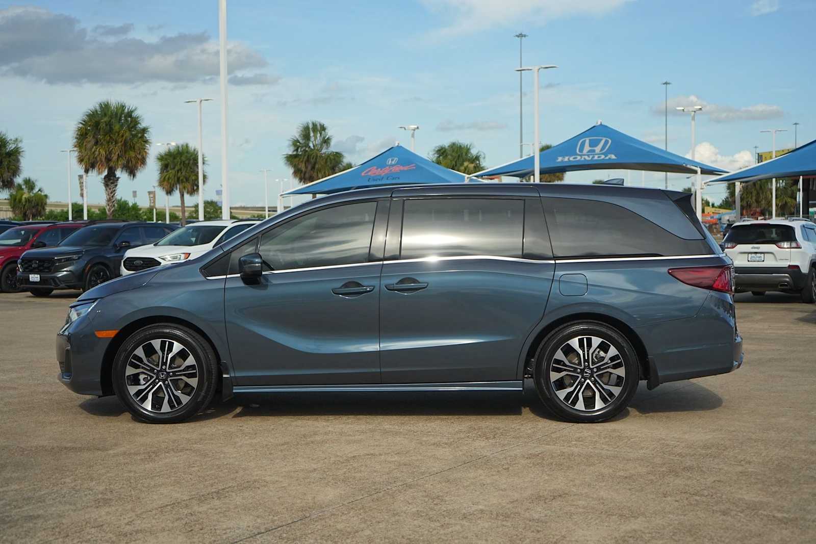 Thumbnail: 2026 Honda Odyssey - 3