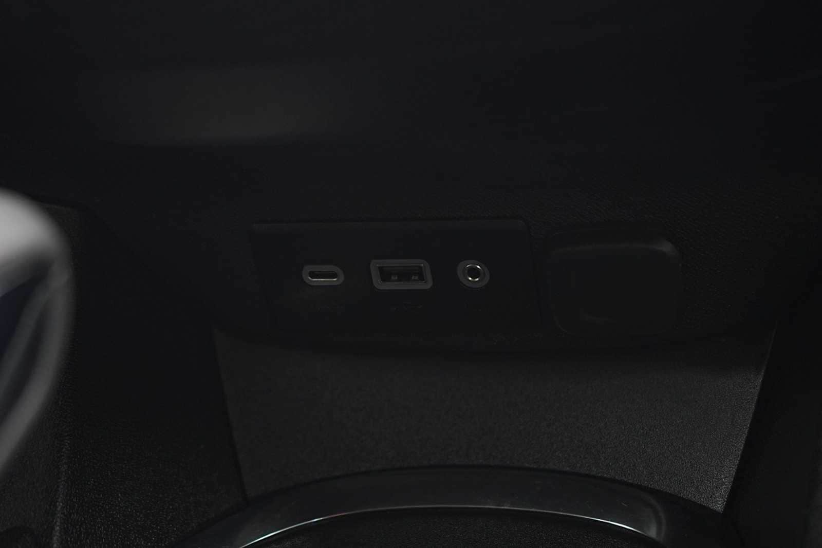 Thumbnail: 2024 Chevrolet Malibu - 22