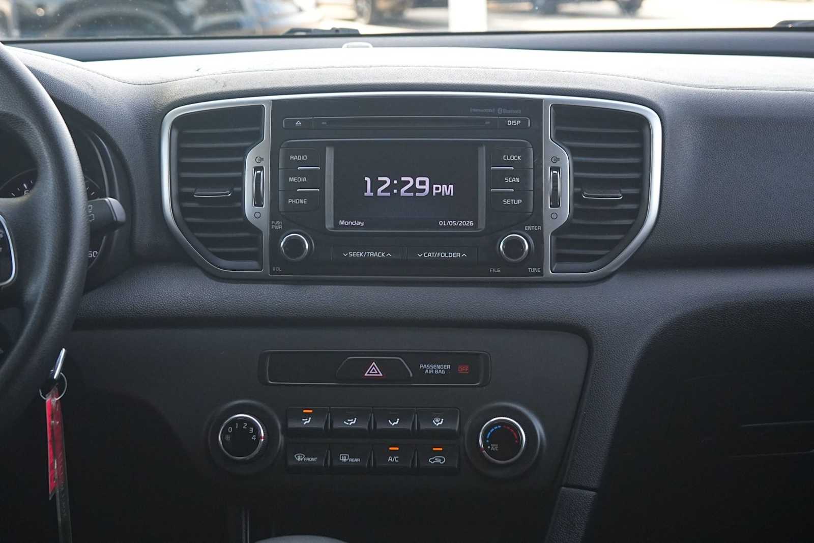 Thumbnail: 2018 Kia Sportage - 19