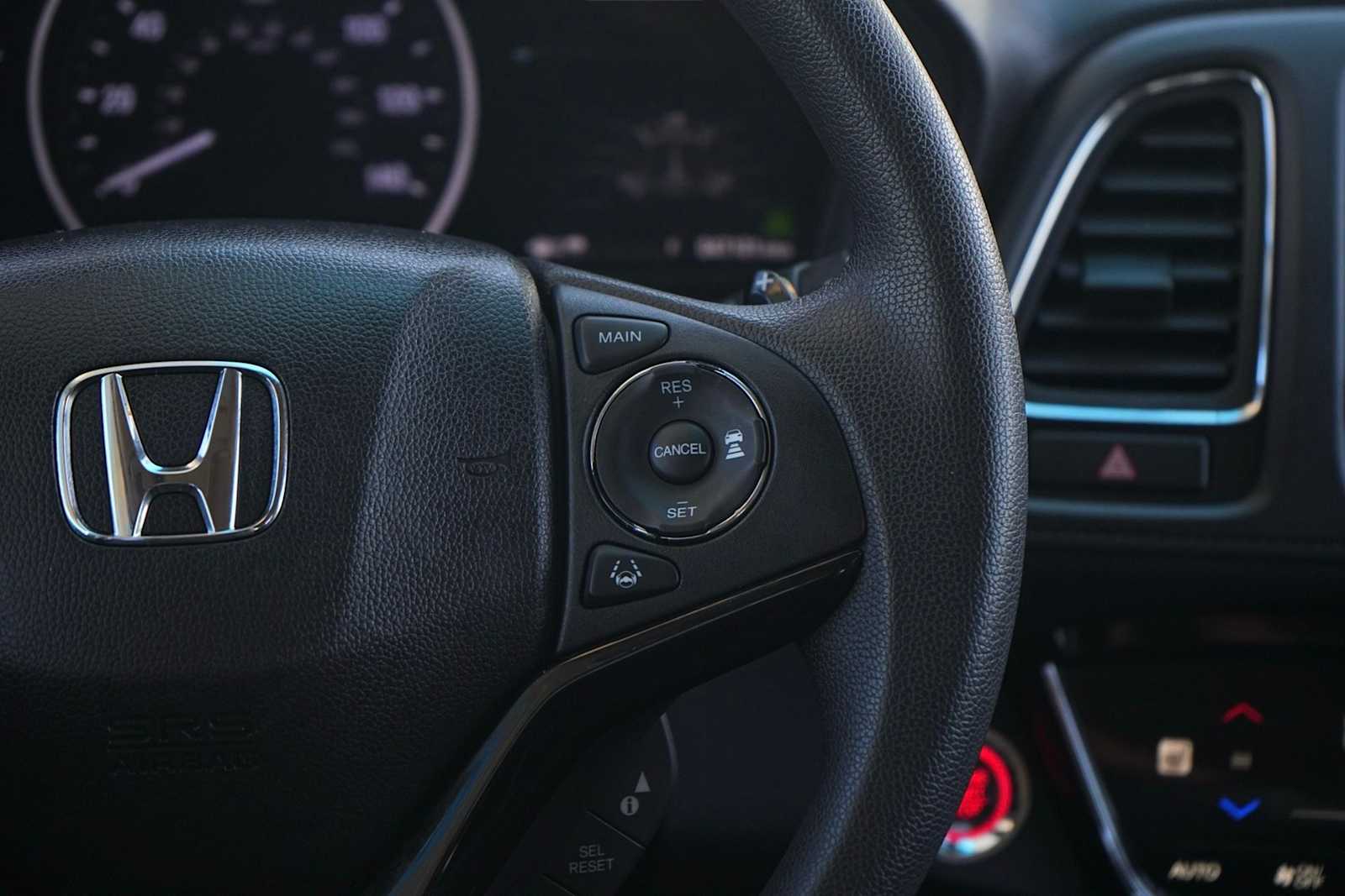 Thumbnail: 2019 Honda HR-V - 18