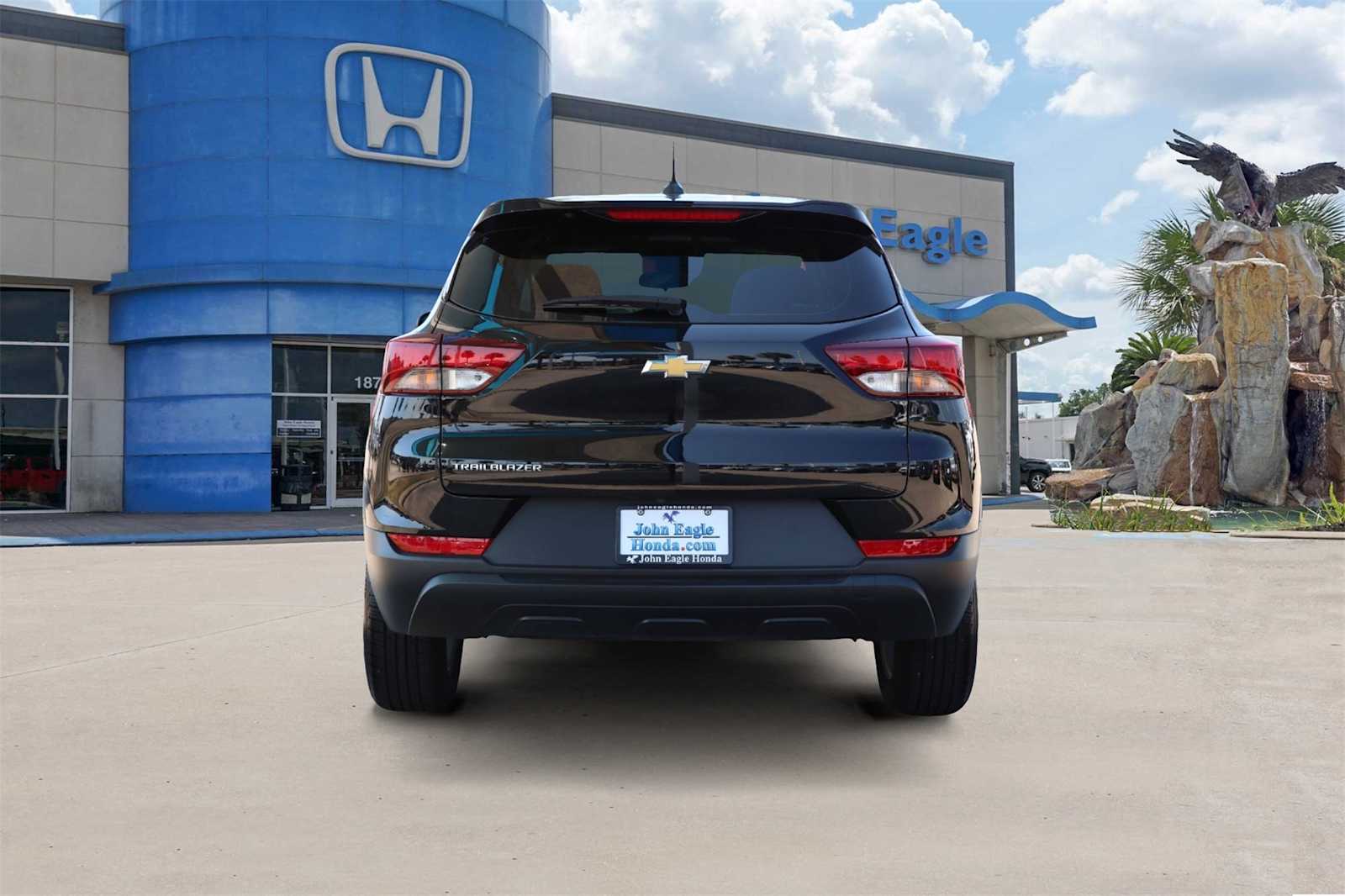 Thumbnail: 2023 Chevrolet TrailBlazer - 5