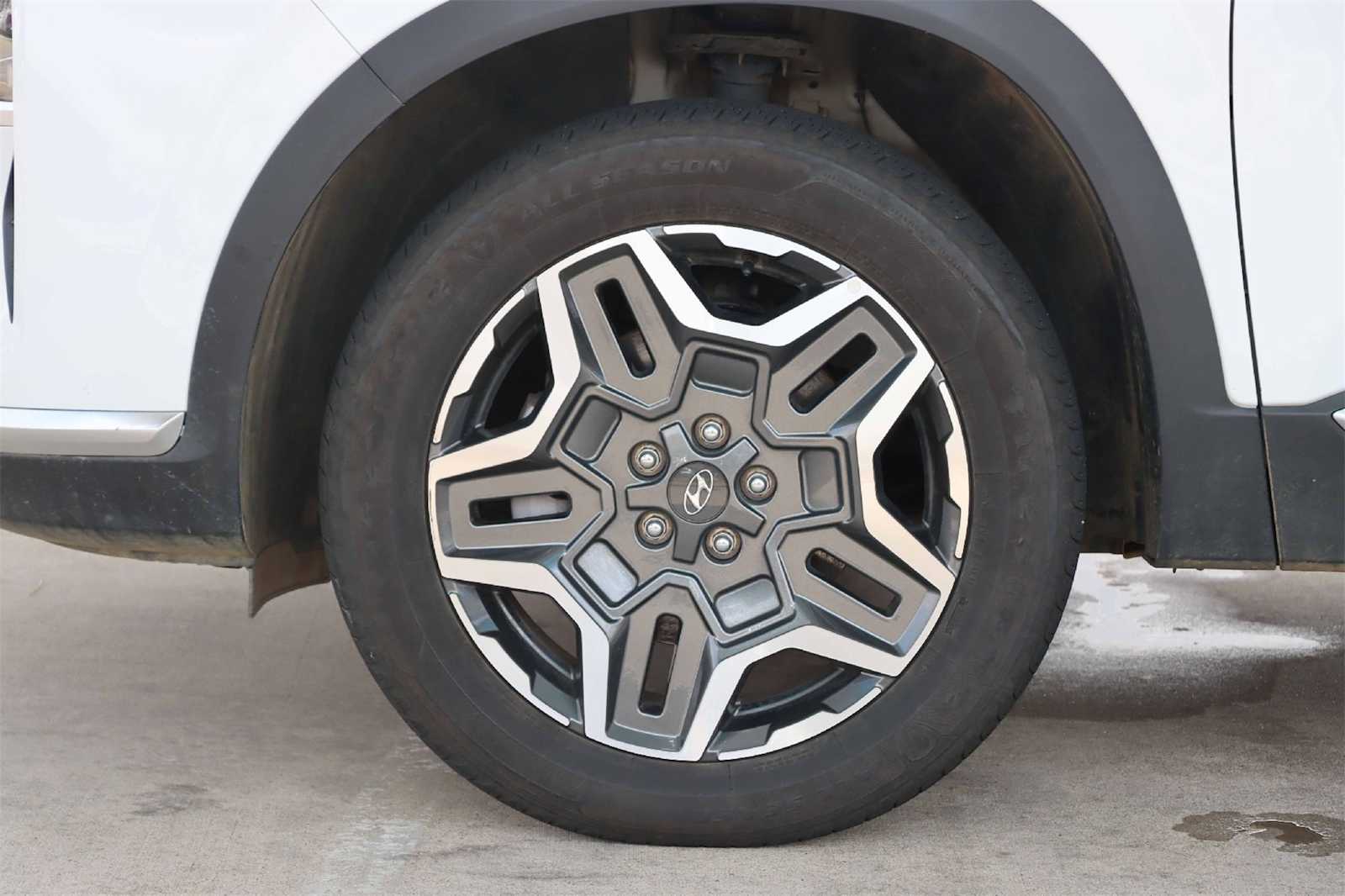 Thumbnail: 2023 Hyundai Santa Fe - 8